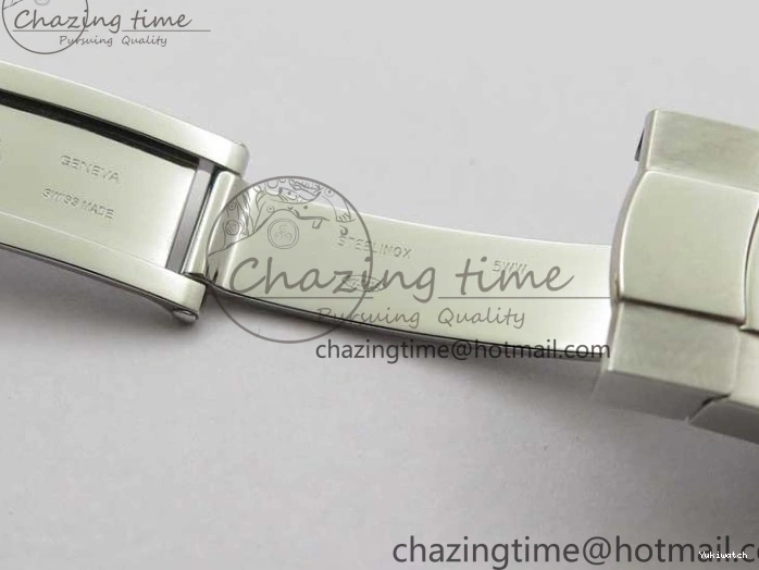 SS SS to Blue 9001 AIF on Bracelet A23J 326934 Sky-Dweller Dial 0201